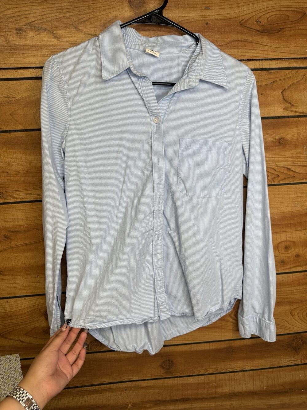 Aritzia Women's Sunday Best Striped Fisherman Button Up Size Small Blue White